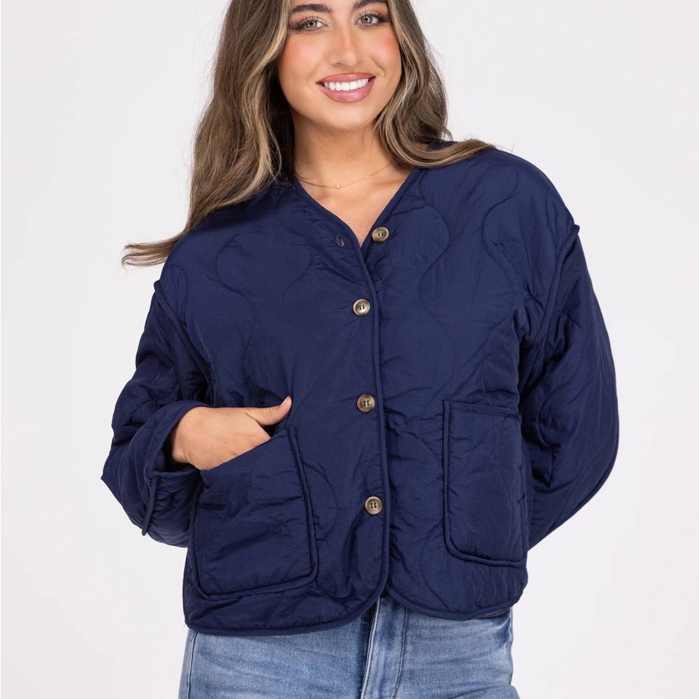 New petite White birch Navy Quilted Jacket with Button Closure Small Reversible
